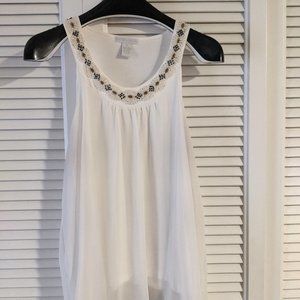 Sleeveless Top with beaded accent